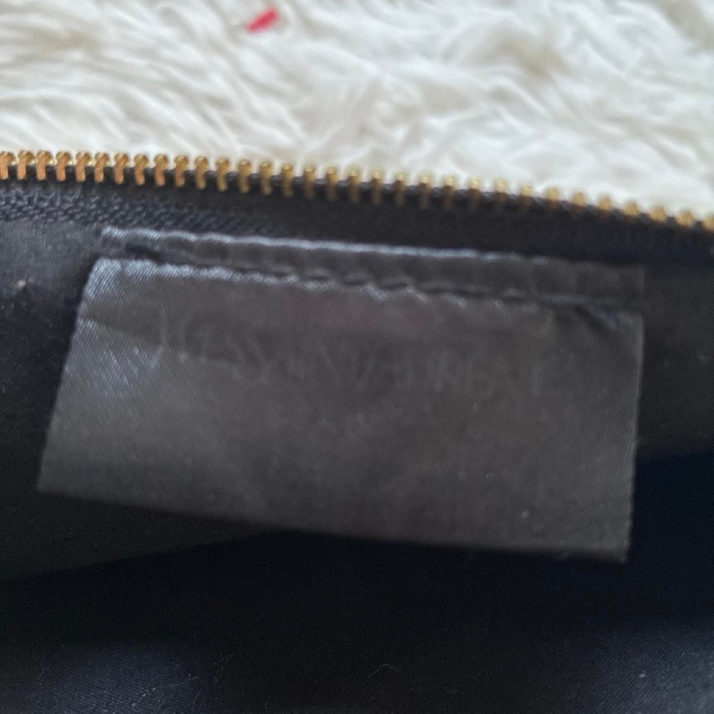 YSL red small makeup pouch with repeating text pattern - Picture 7 of 7